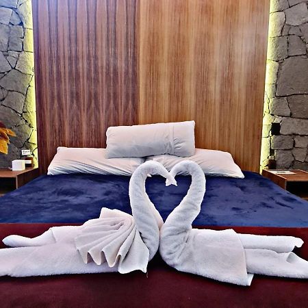 דירות No 1 Loft Jacuzzi מסמיטלה מראה חיצוני תמונה