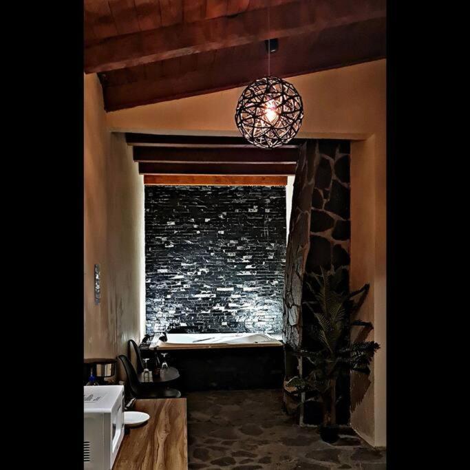 דירות No 1 Loft Jacuzzi מסמיטלה מראה חיצוני תמונה