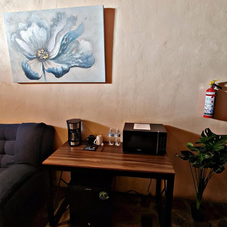 דירות No 1 Loft Jacuzzi מסמיטלה מראה חיצוני תמונה